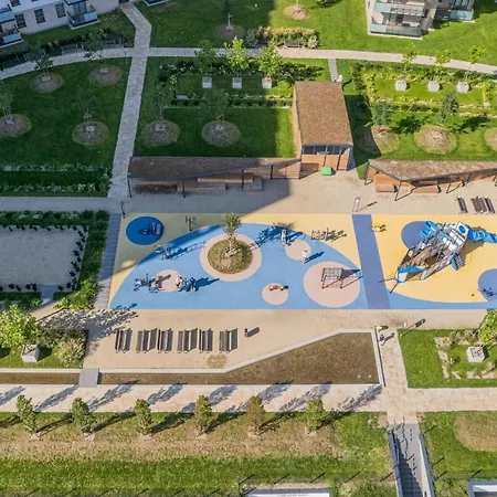 2-bedroom Family With Parking And Balcony By Renters